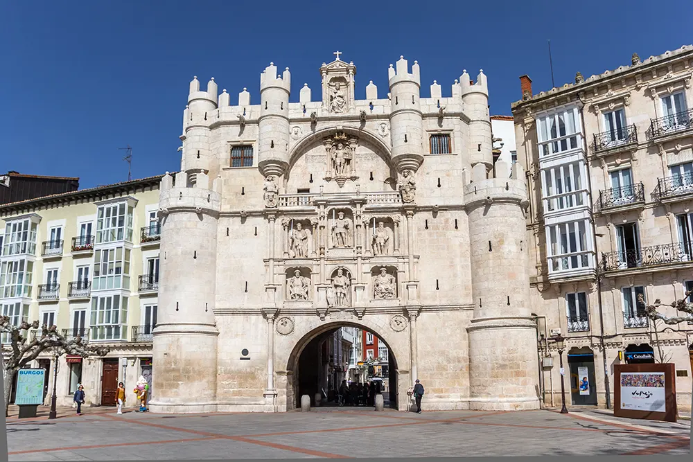 Arco de Santa María puerta al centro de Burgos